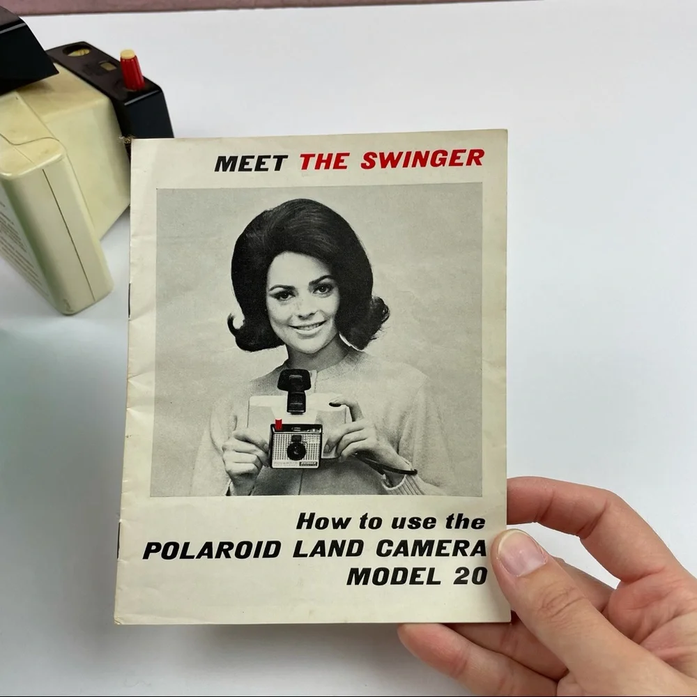 Vintage Polaroid The Swinger Land Camera Model 20 With Box